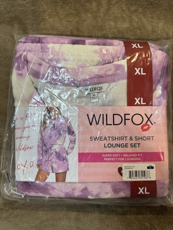 NWT ! Wild Fox Lounge Set ! Size XL !