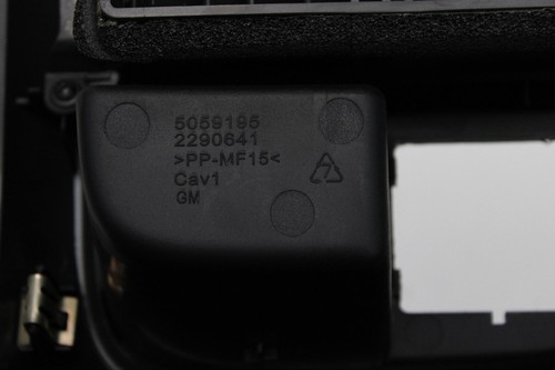 2014-2020 CHEVROLET IMPALA REAR BACK CENTER CONSOLE TRIM & AIR VENT GRILLE OEM - Picture 6 of 7