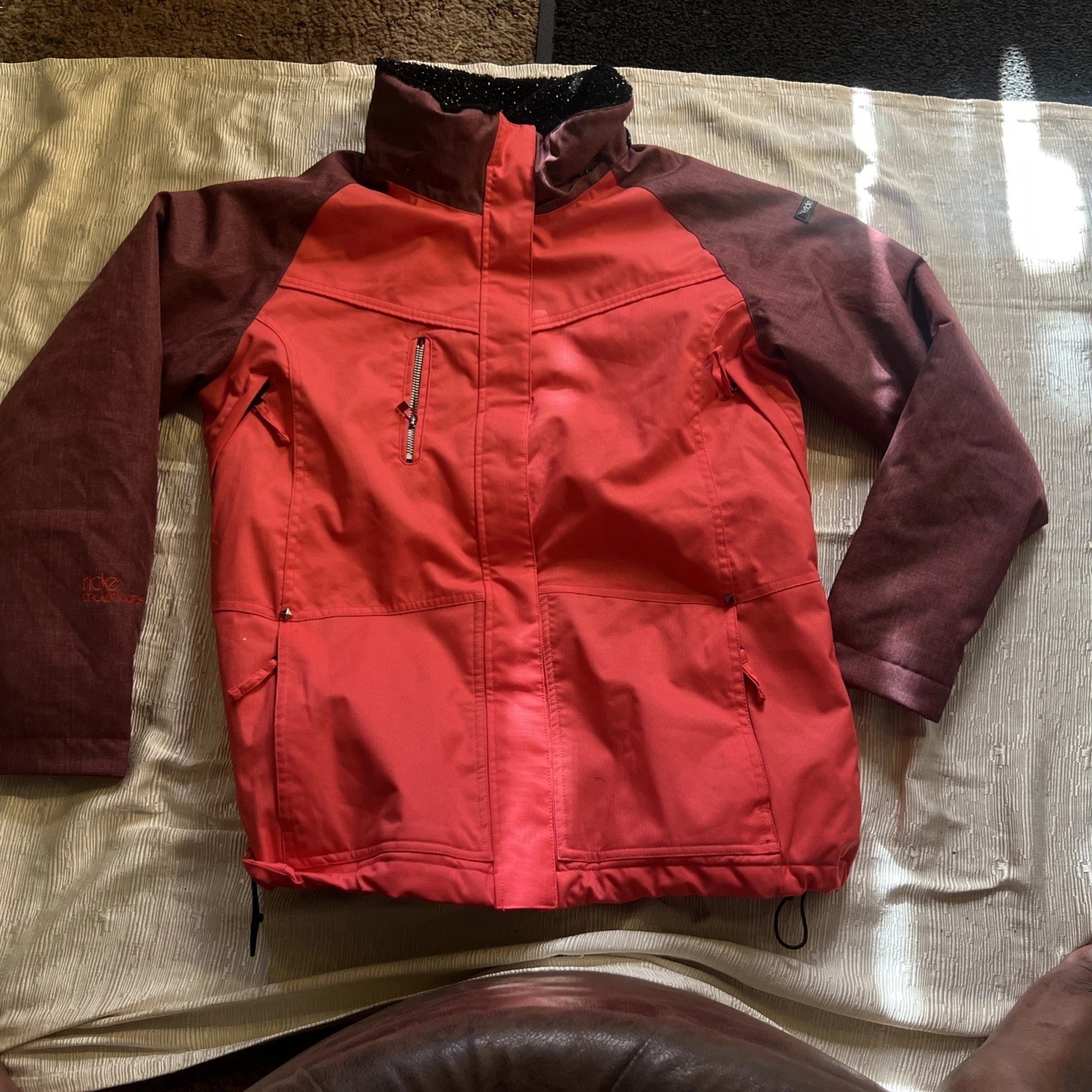 Picture 1 of 10