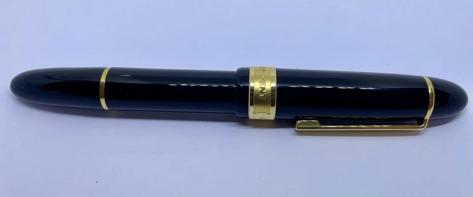 Ручка перьевая SENATORPRESIDENT — черная и золотая — в форме сигары/торпеды — Montblanc 149 - Изображение 4 из 4