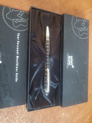 Montblanc Meisterstuck Starwalker Metal Rubber 14k M Fountain Pen