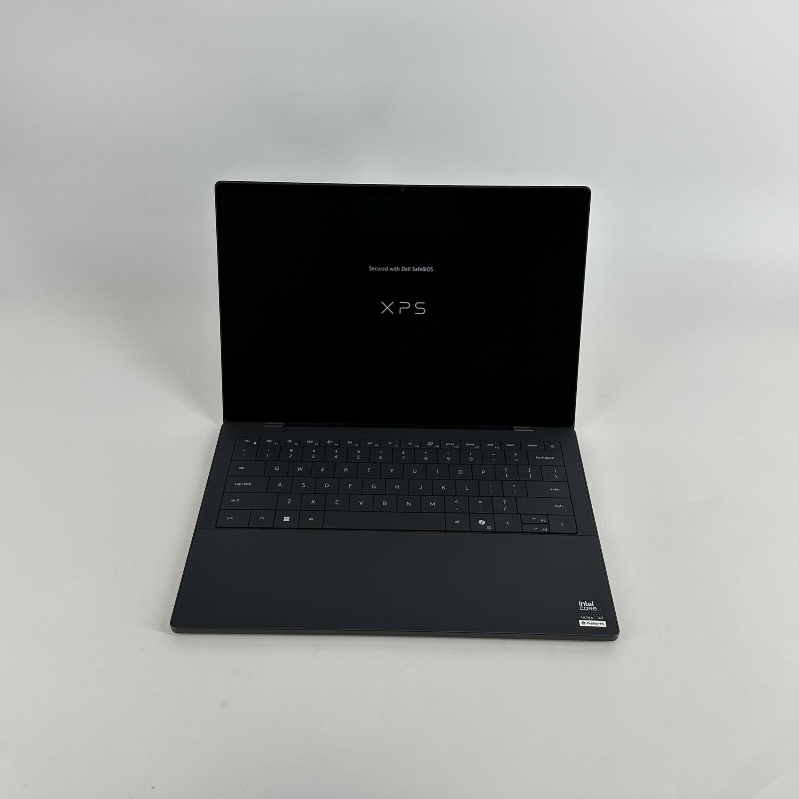 Dell XPS 14 DA14260 2.8K TOUCH 1.9 GHz Ultra X7 358H 32GB 1TB SSD Excellent