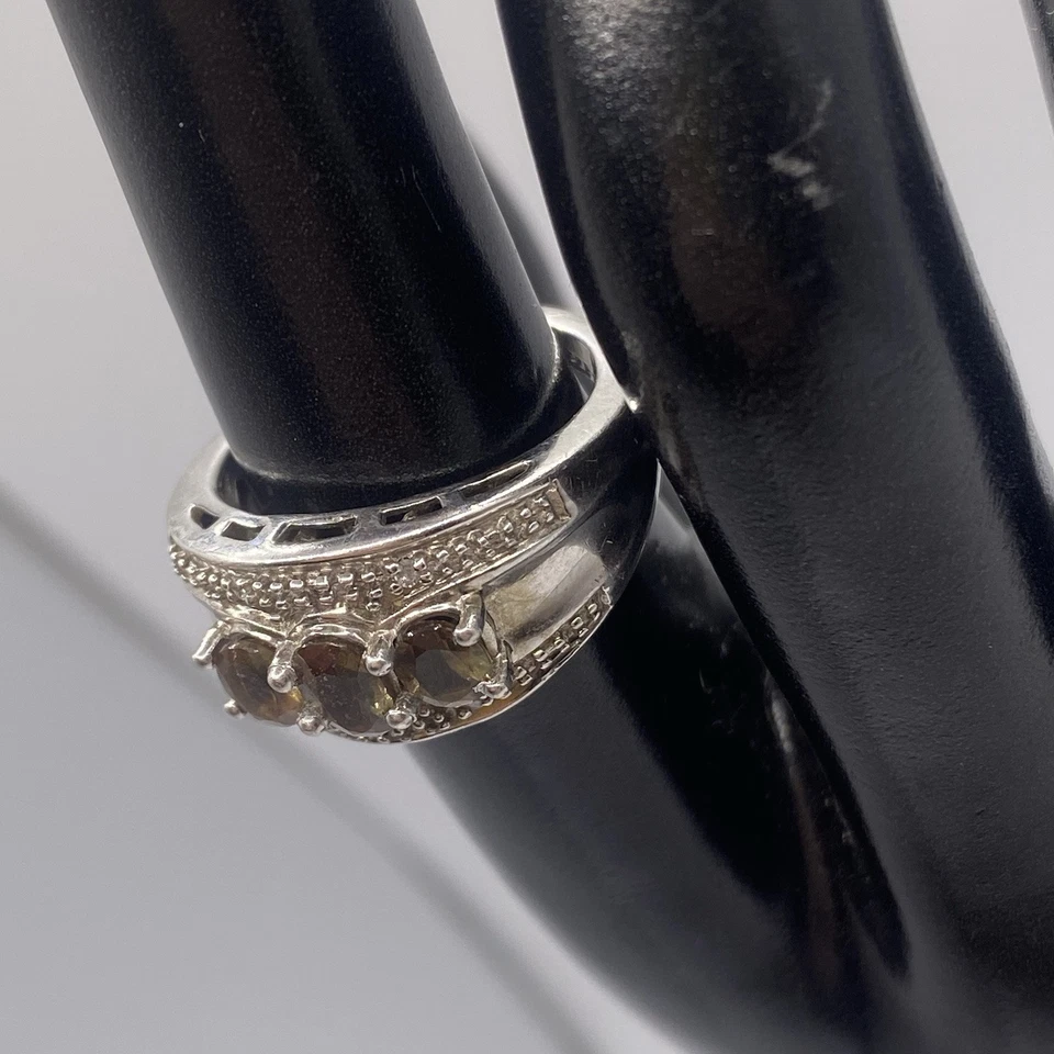 Anillo de ley 925 masculino con astillas de diamantes y andalucía facetado ovalado raro talla 6,75 Foto 3 de 4