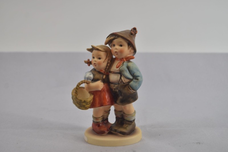 Hummel Goebel Figurine "Surprise" Boy & Girl With Basket Germany Collectible