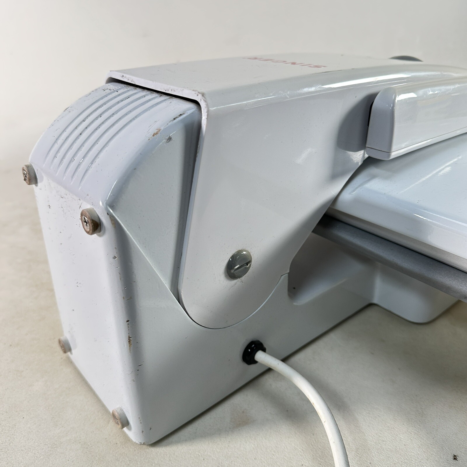 SINGER ESP2 Electronic Steam Ironing Press White 798256086663 eBay