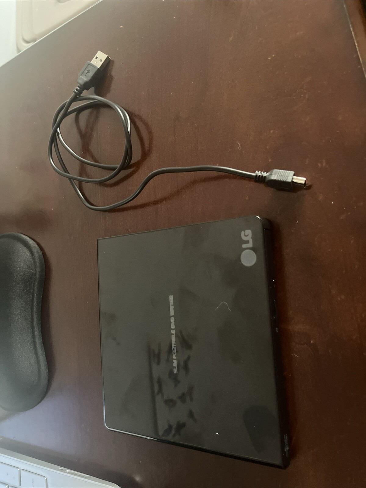 LG GP65NB60 UltraSlim Portable External DVD Burner and Drive Black