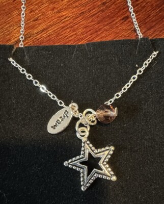 Vintage Dream Star Charm Pendant Necklace 16  Silvertone