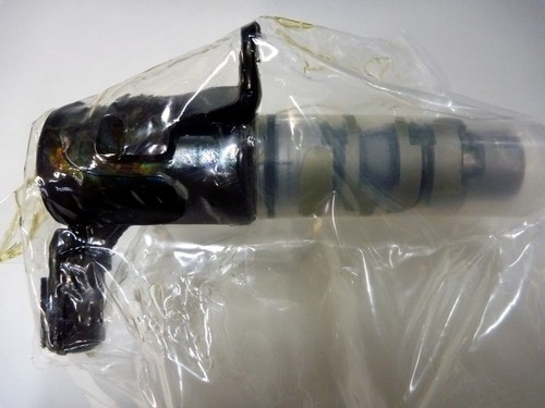 NIB GENUINE HONDA VTC OIL Control Valve Assembly 15830-RAA-A01 - Picture 6 of 7