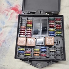 JAGUAR XJ XJ6 X350 RELAY FUSE BOX 2W93-14A073-BE