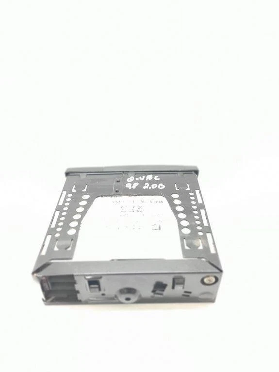 OPEL VECTRA B Estate 31 Musik-Player mit GPS 90532621 2.0 Diesel 74kw 31521933 - Bild 3 von 4