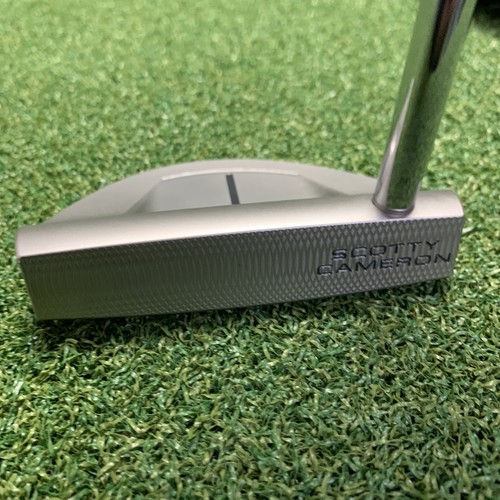 New 2023 Scotty Cameron Super Select Golo 6 Putter - RH, 34" - with Headcover - Picture 3 of 5