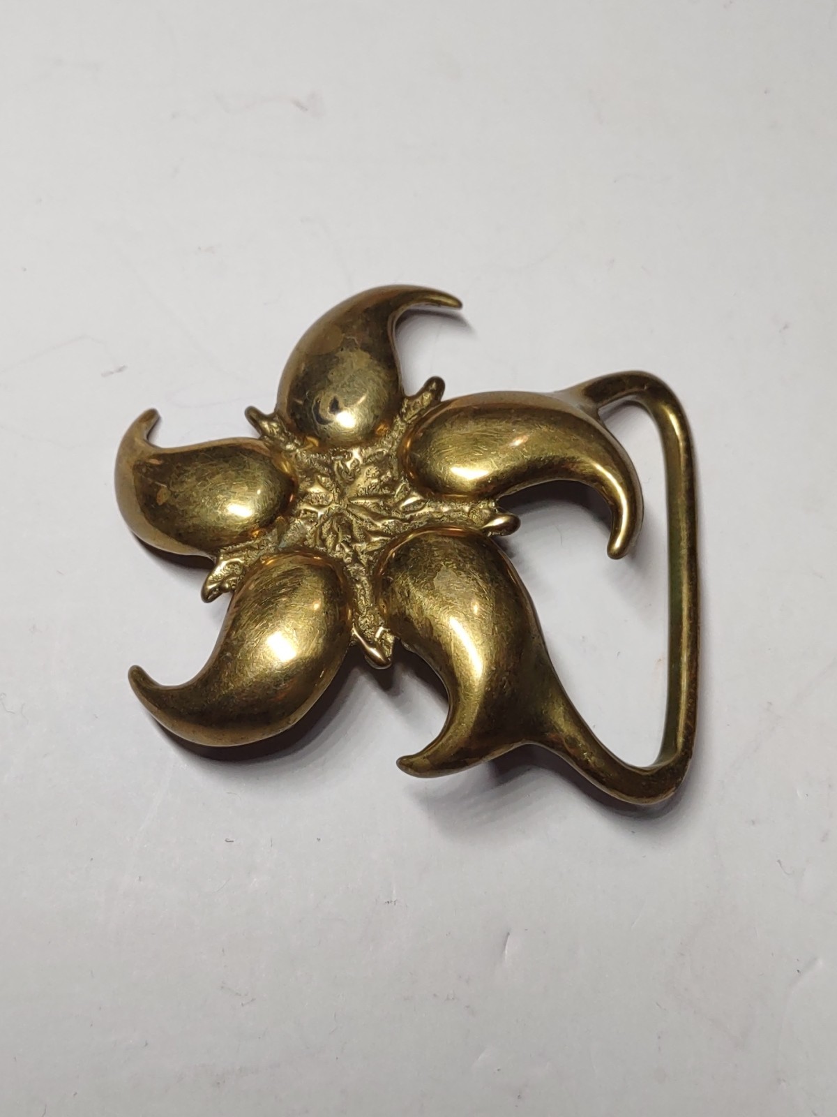 Trinity STARFISH SOLID BRASS Belt Buckle 1970s Vi… - image 1