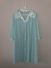 Women's Vintage Vanity Fair size L Lightweight Button Down Robe