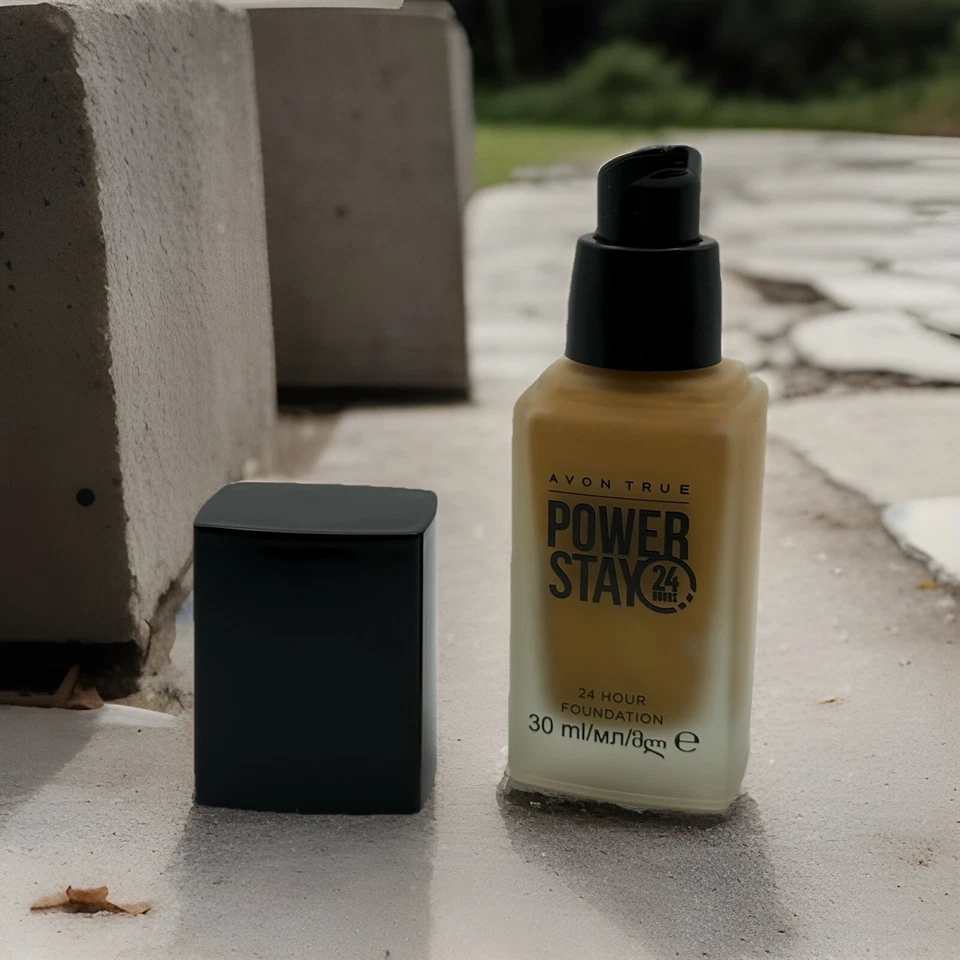 Avon True Power Stay 24 Hour Foundation SPF10 30 ml -Various Shades Available- - Image 2 of 4