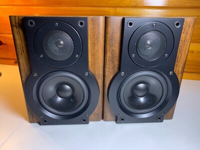 Vintage 1990s 90s AIWA Bookshelf Speakers SX-LM10 40 Watts 6 Ohms