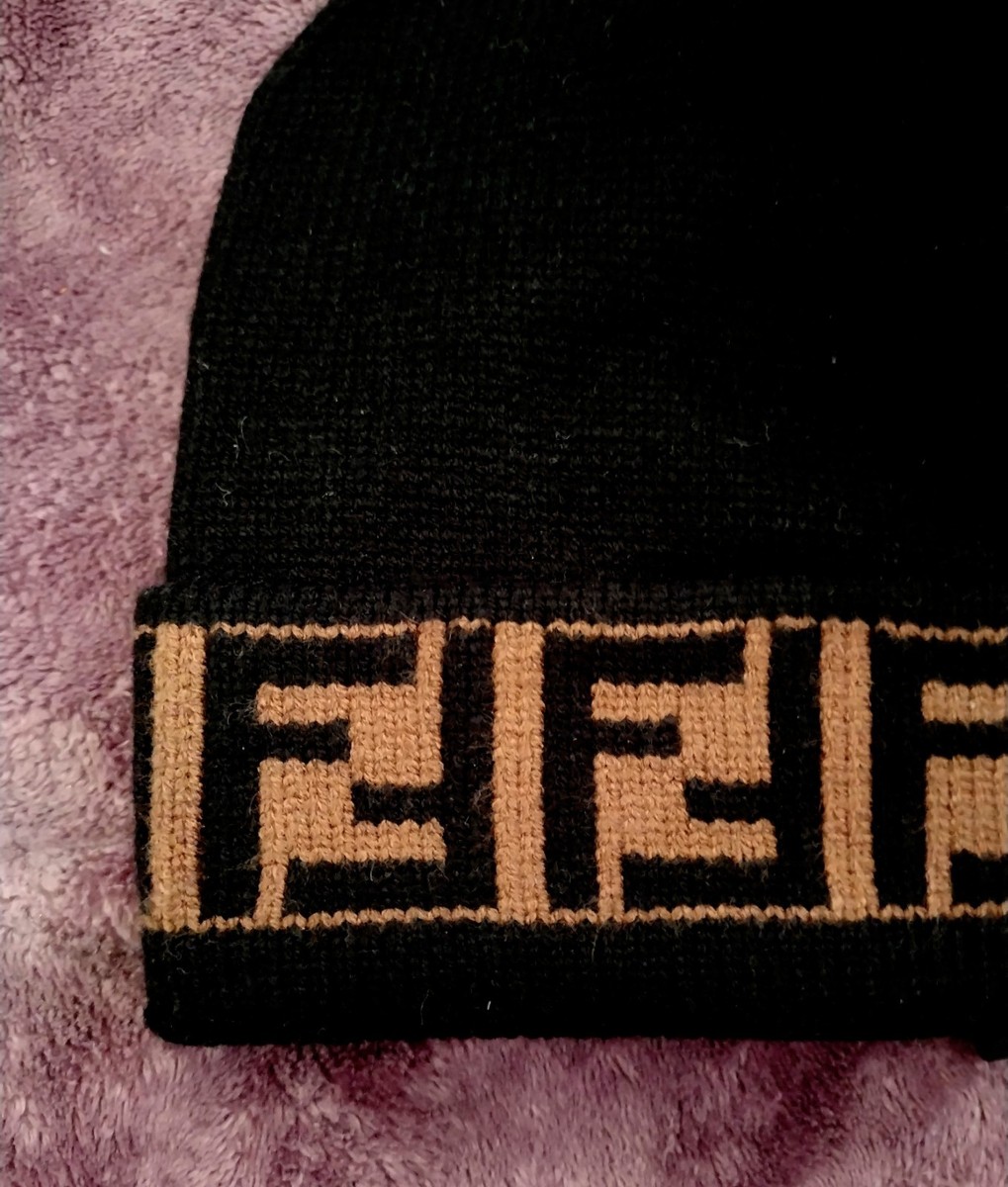 New Gorgeous FF Motif Trim Logo Fendi Unisex Black/Brown Knitted