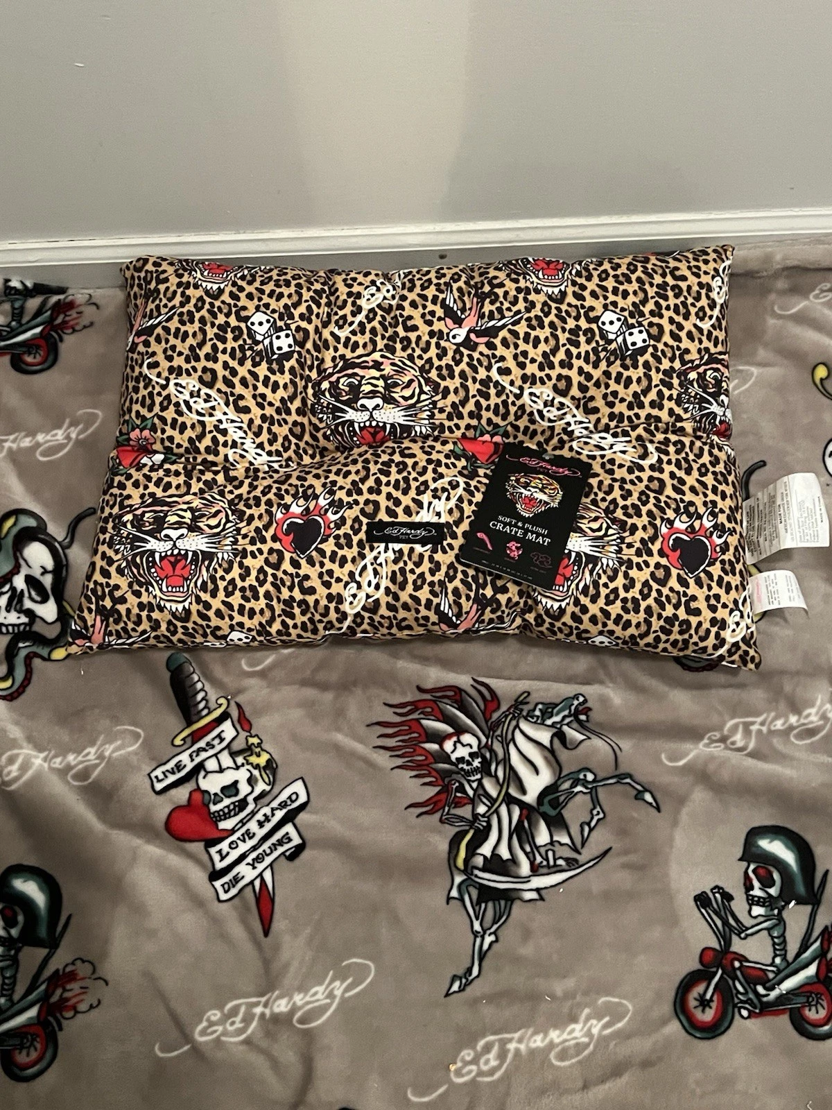 Ed Hardy Crate Pet Mat Cushion Tiger Cheetah Print New
