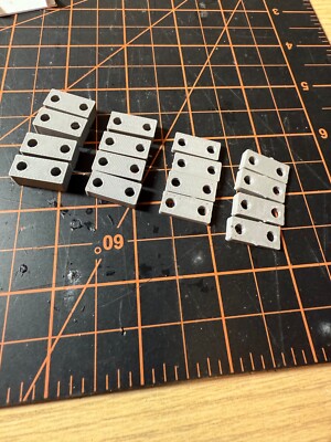 for RC4WD Suspension Lift Block Set Leaf springs TF2 3d print