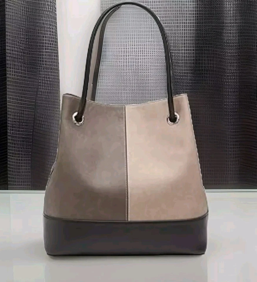 Bolsa tote designer feminina CALVIN KLEIN GABRIANNA CORDEIRO BOLHA NORTE SUL🗝️COMBO CINZA - Imagem 3 de 4