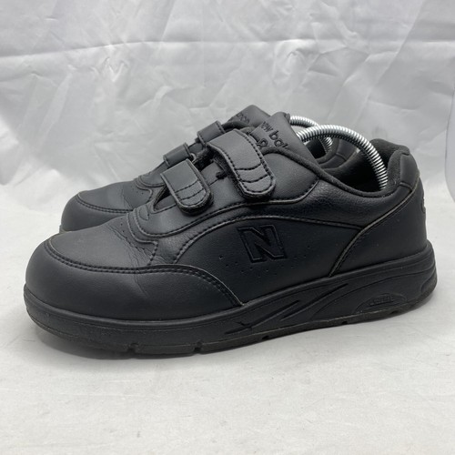 Loop Straps Black Walking Shoes MW811VK 