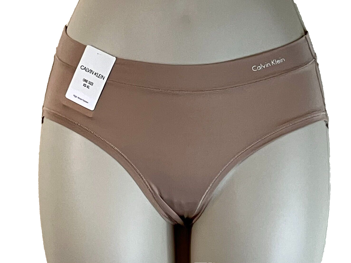 NWT 2-Pack Calvin Klein One Size High Waist Hipster QD3863 NWT 2-Pack Calvin Klein One Size High Waist Hipster QD3863