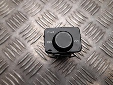 Multiple switch Audi Q5 GUB 2025 8B3919600