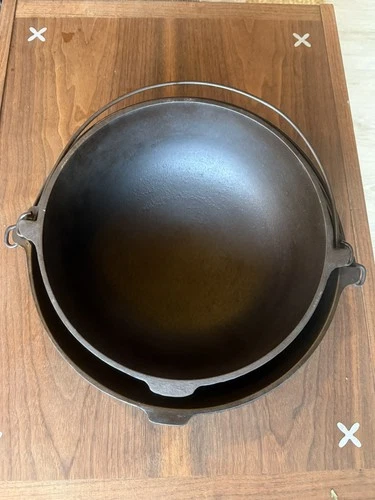 Restored 2 ERIE SCOTCH BOWLS 781 & 782, 3 & 4. 1891, Griswold