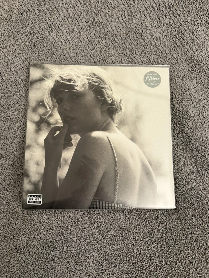 Taylor Swift - Folklore - Meet Me Behind The Mall - Marbled Made In France Vinyl - Image 2 of 4