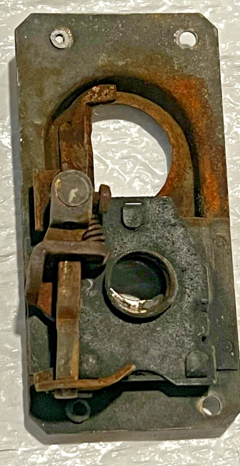 VW MK Jetta Rabbit Scirocco Lower Hood Latch Receiver Foto 3 de 4