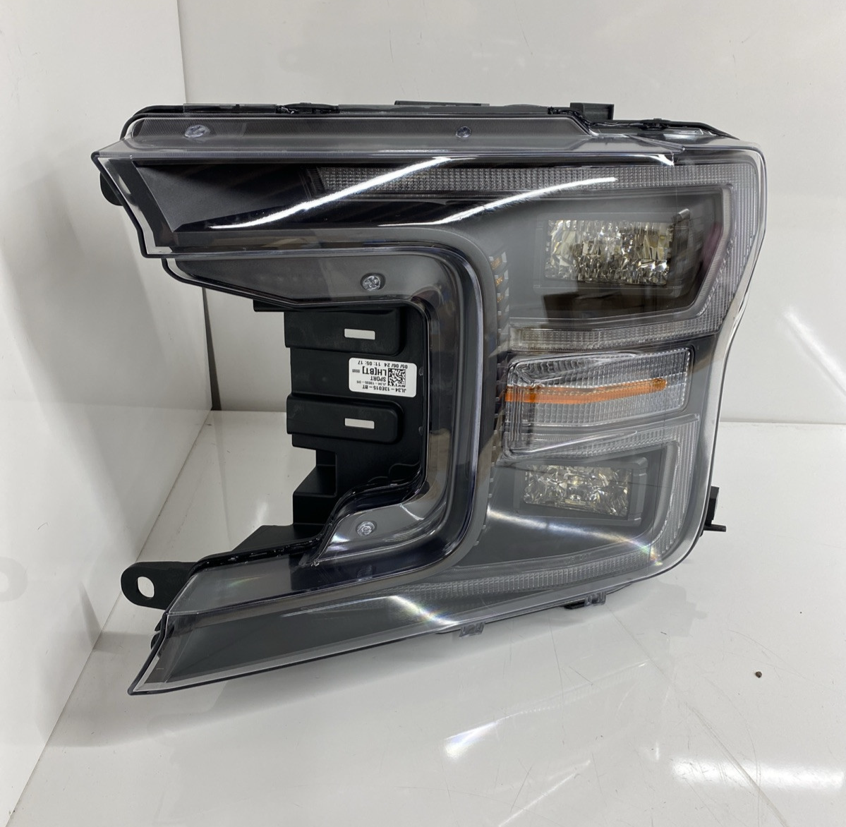 PO#7 OEM 2018-2020 Ford F150 Driver Side LH Headlamp Assembly JL3Z