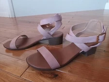 Top Moda Vision-75 Women's Ankle Wrap Adjustable Buckle Chunky Heel Sandal sz. 9