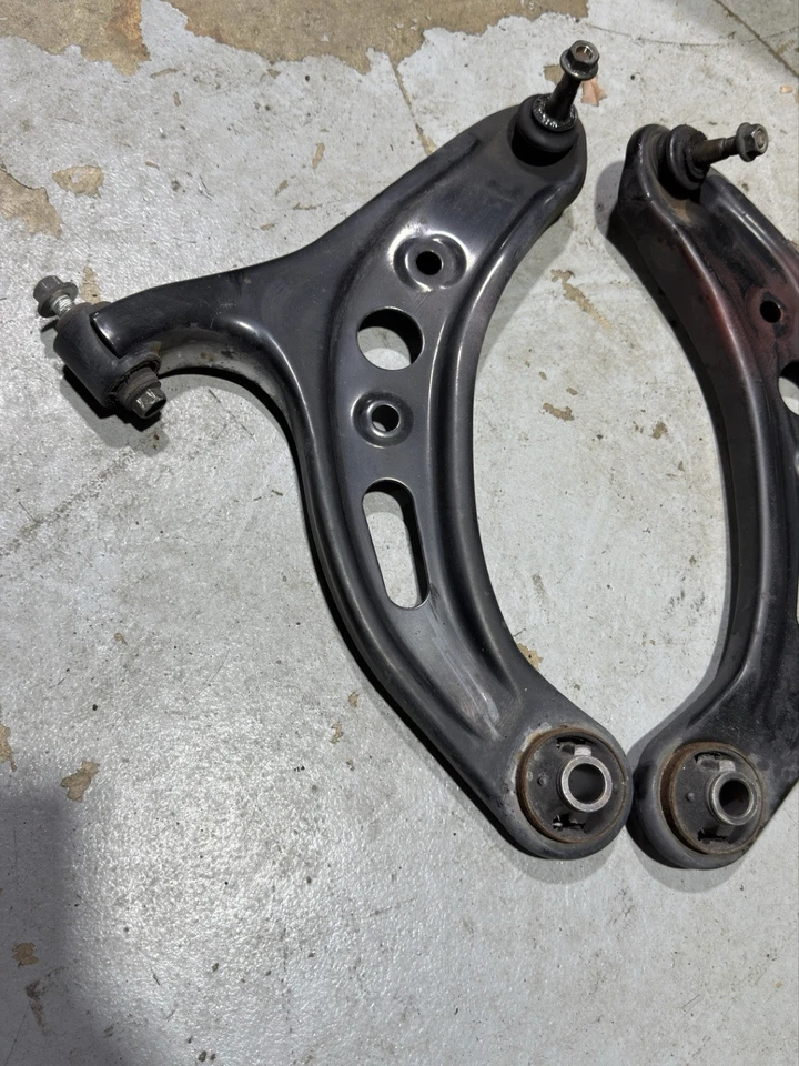 Brazo de control inferior delantero izquierdo derecho OEM 13-20 Subaru BRZ Scion FRS OEM Foto 2 de 4