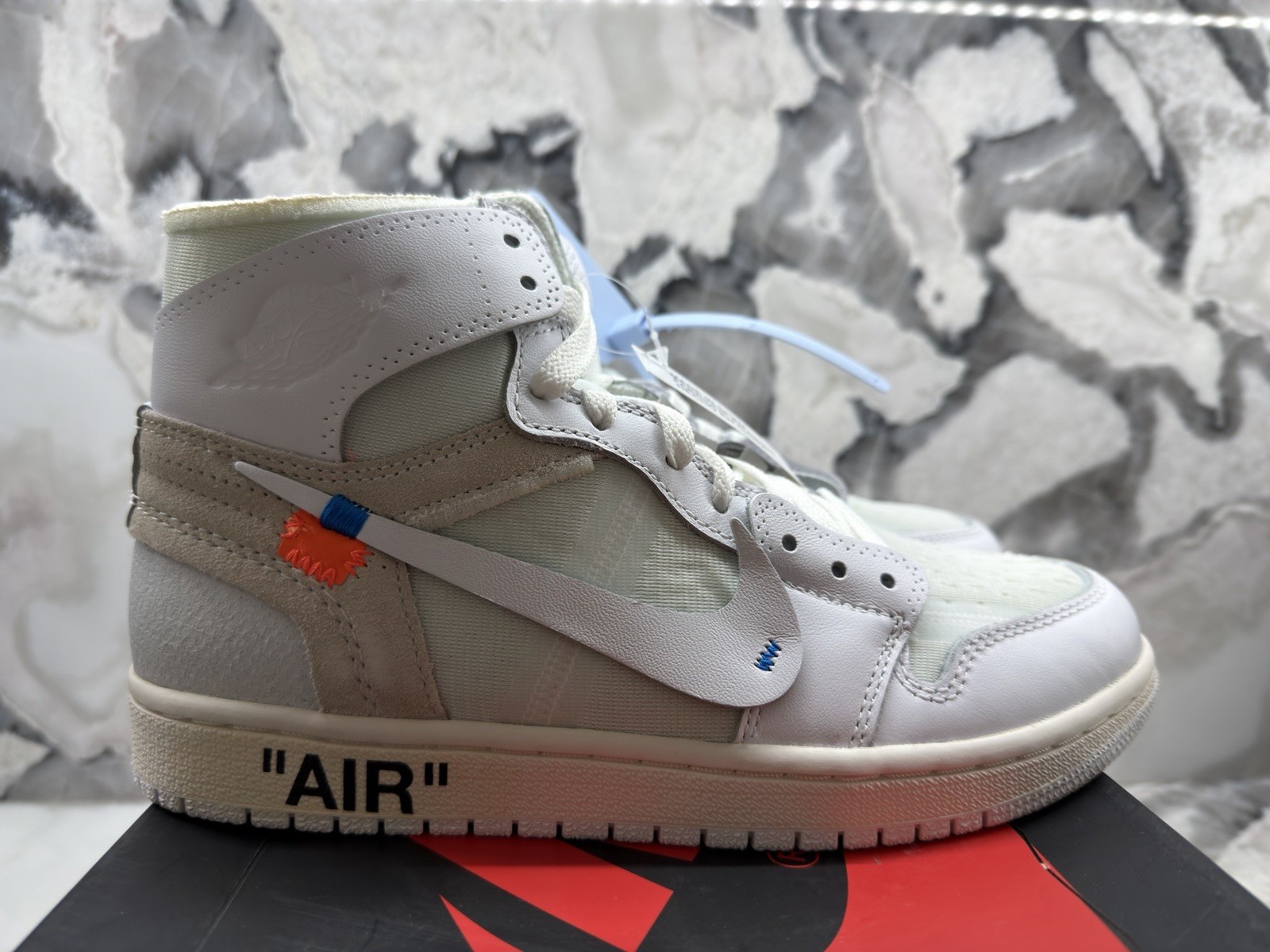 Nike Air Jordan 1 Retro X Off-White Euro White Grade School GS 7 WMN 8.5 DS 2018 thumbnail 2