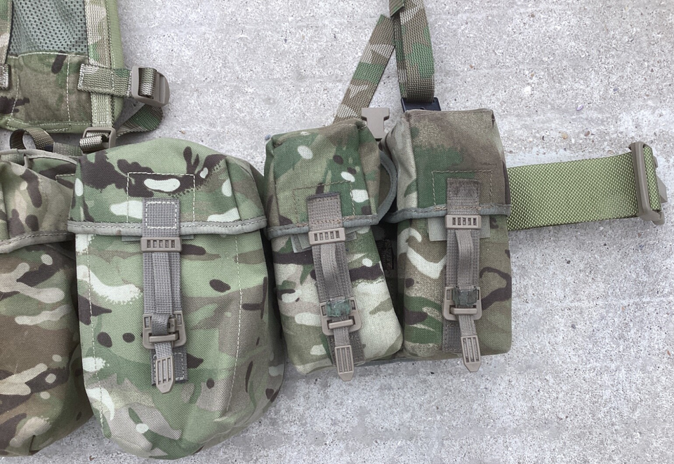 Imbracatura Militare Esercito Britannico MTP Yoke - Grado 1 (Mai Usata) Per Zaino O Webbing