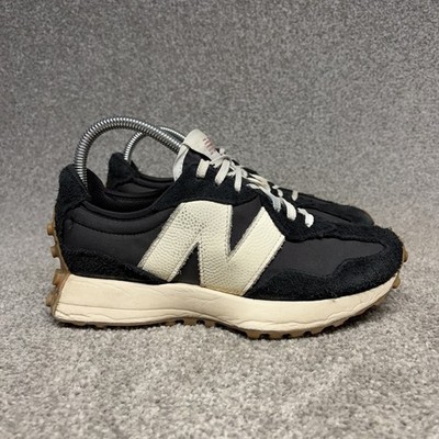 New Balance 327 Black White Gum Shoes Sneaker Women's Size 7.5 B Low Top WS327BL