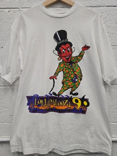 Lollapalooza T-Shirt XL Rare Concert Tour 1990s vintage concert t-shirt, vintage, size XL, single stitch, B+ condition