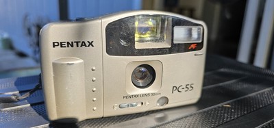 Pentax PC-55 Auto-Focus 35mm Film Point & Shoot Camera 30mm Lens -Tested/Works.