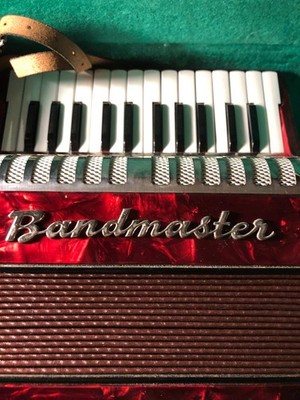 Vintage Weltmeister bandmaster Piano accordion mm2612 w/Case | eBay