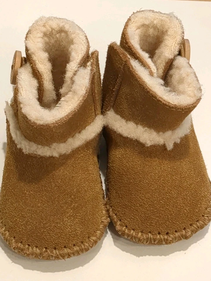 Ugg Infant Baby Boots 0/1 (0-6 Months) XS - Image 4 of 4