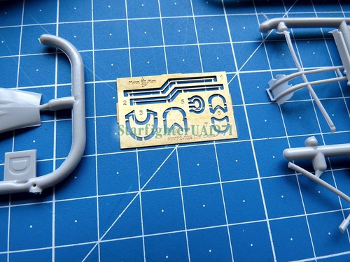 Submarino Midjet Clase 1/72 CB (MikroMir 72-026) - Imagen 8 de 10