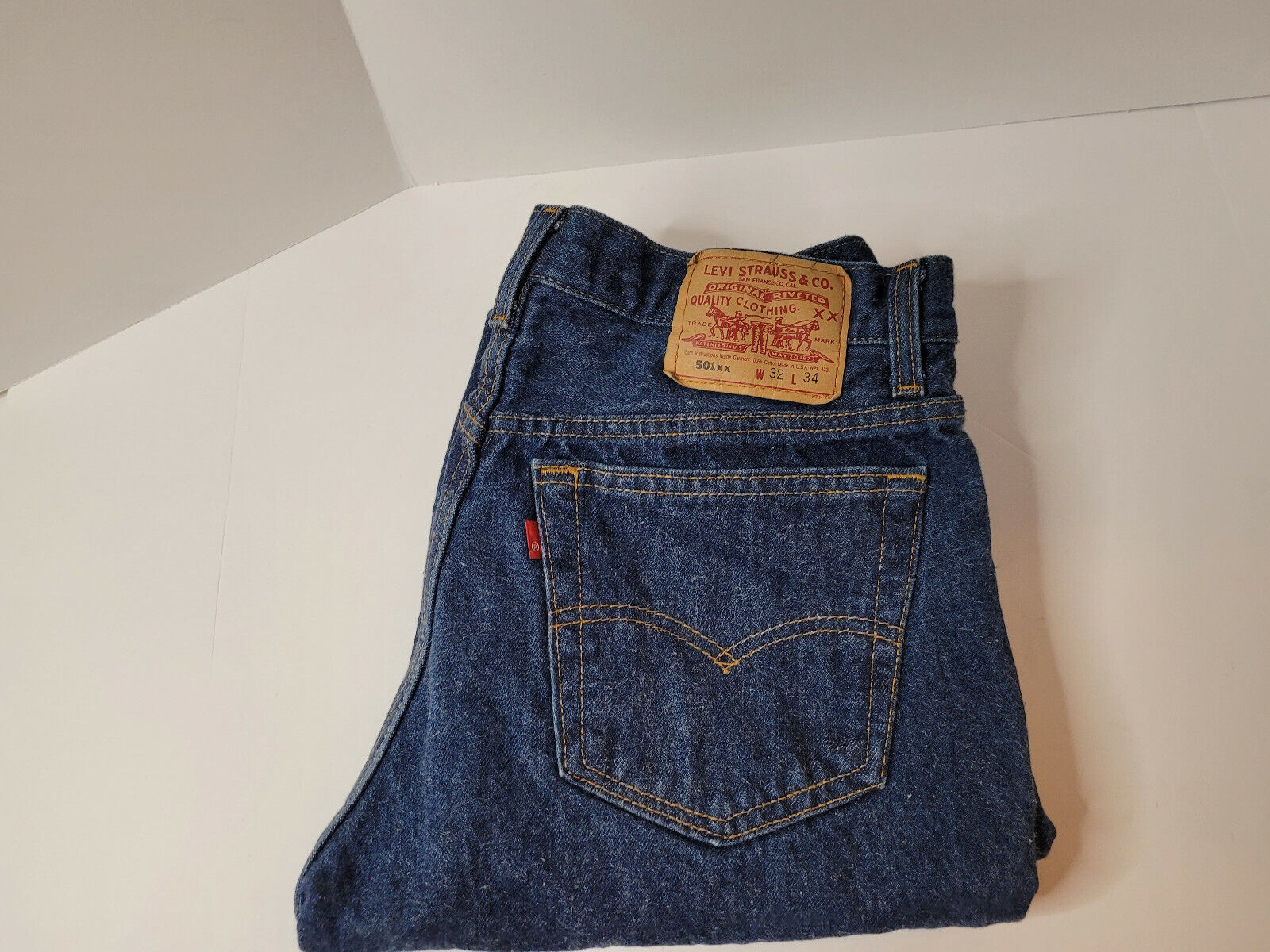 Vintage Levis 501 XX Denim Jeans Made in USA 30x31 (Tag 32x34) Dark Wash