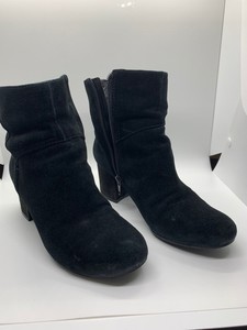 black ankle boots medium heel