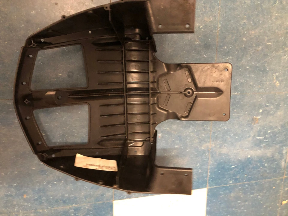 Polaris IQ RMK 2006-2015 SwitchBack OEM parachoques delantero negro Nosepan 06-15 Foto 4 de 4