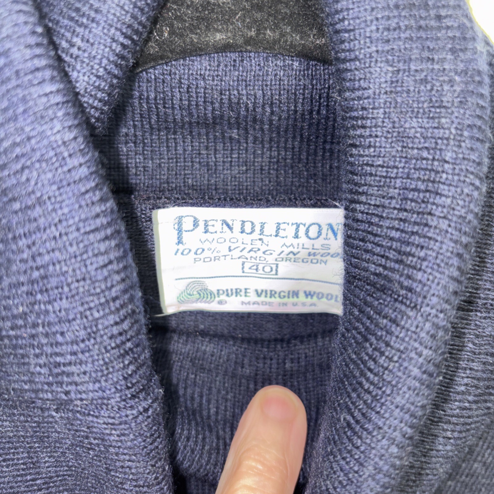 Pendleton  Wool Turtle Neck Sweater Navy Blue Siz… - image 3