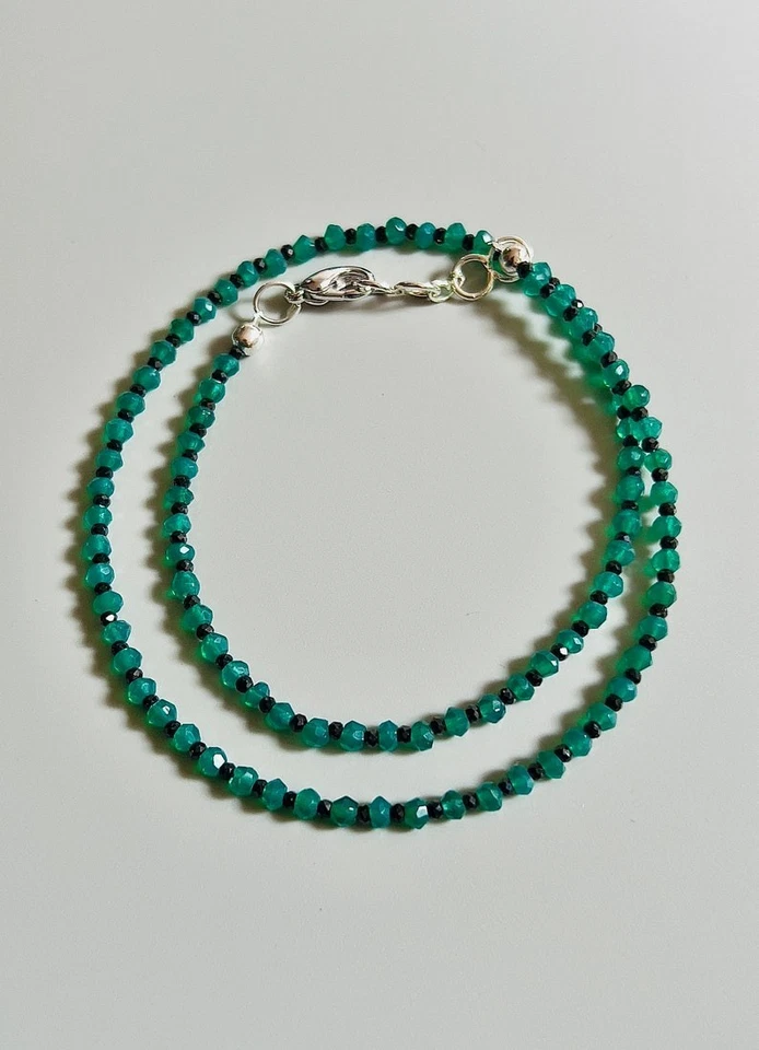 Collares de 24"" hechos a mano con cuentas redondas facetadas de ónix verde natural para mujer Foto 4 de 4