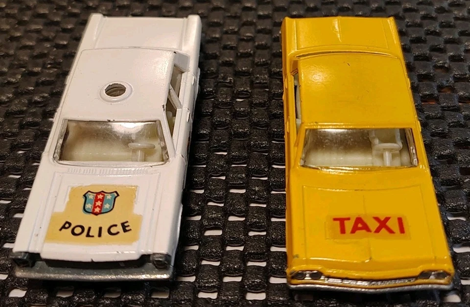 Винтажный Lesney MB: Такси Impala, Автомобили Ford Galaxie Police & Fire Chief и LR Fire Trk - Изображение 4 из 4