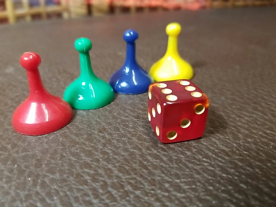 1975 Payday Board Game Replacement Parts Lot Game Pieces And Dice - Image 3 of 4