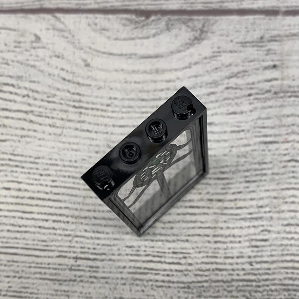 Lego 57895pb032 1x4x6 декоративная серебряная рама темное, песочно-зеленое окно - Изображение 3 из 3