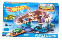 Hot Wheels Track Set - Jump & Score - Gorilla Getaway Playset Hot Wheels Track Set - Jump & Score - Gorilla Getaway Playset