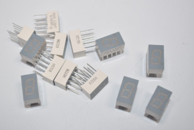 Lot of 39 Para Light Common Cathode Hyper Red LED Single Digit Display ...